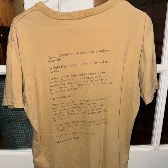 Good Wolf t-shirt medium size no tag - Picture 2 of 3